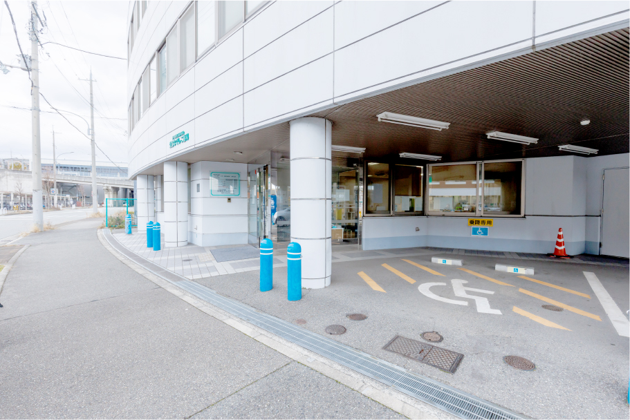通院をもっと便利に 駅近・提携駐車場あり